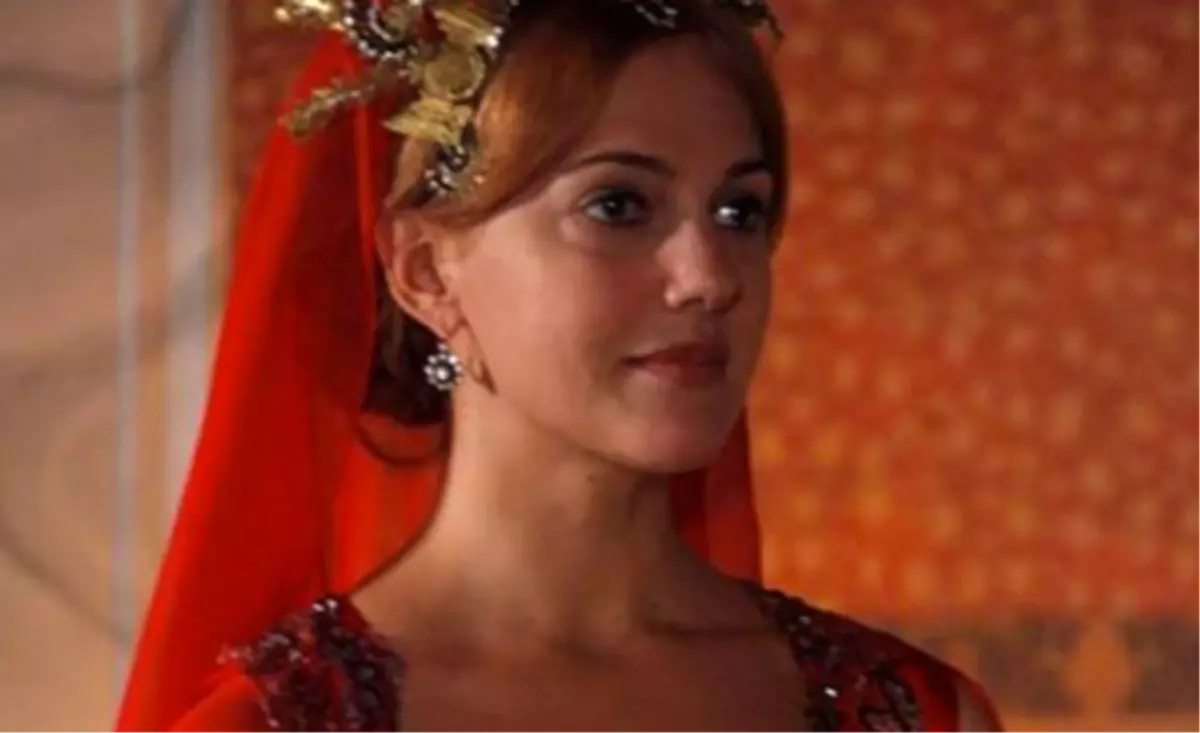 Hürrem Sultan Meryem Uzerli Geri mi Dönüyor?