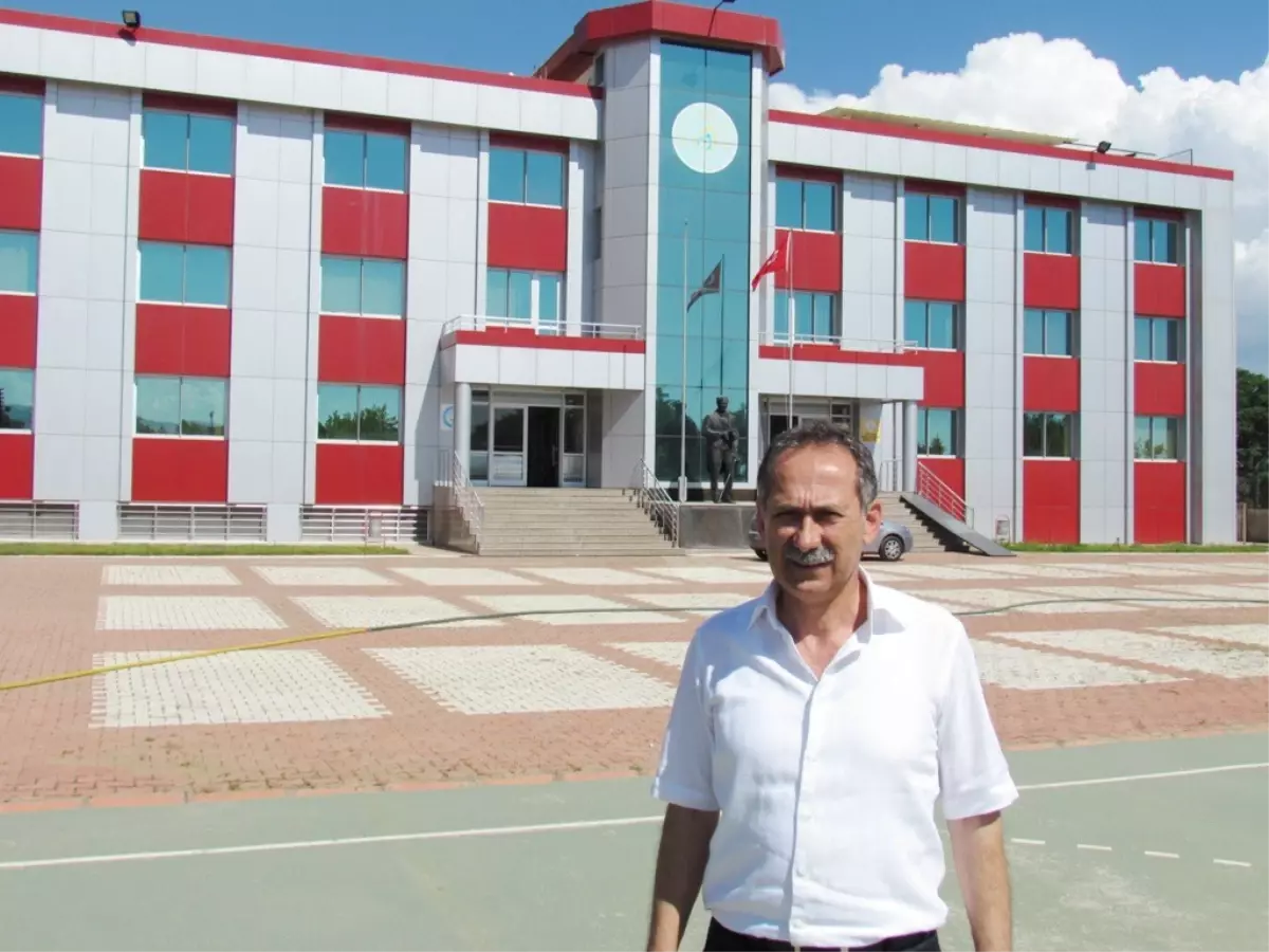 Ödemiş\'in İlk Özel Lisesi Kayıtlara Başladı