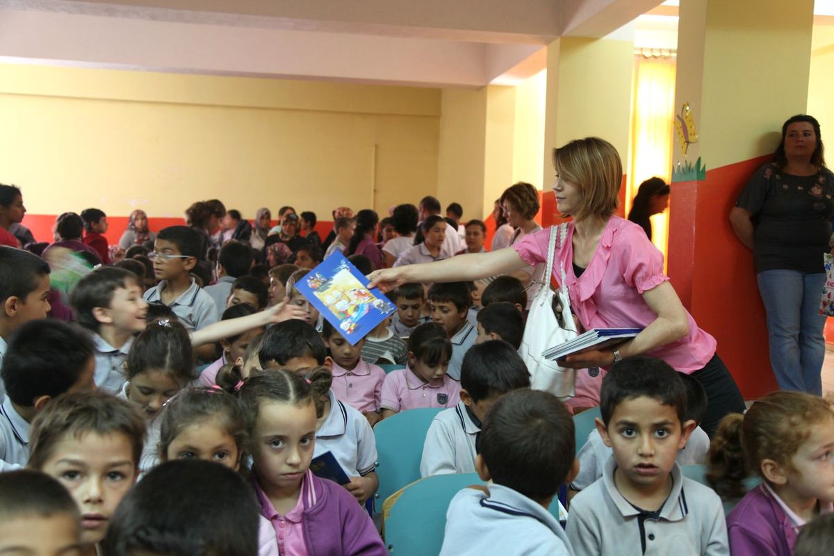 Öğrenci ve Veliler Birlikte Kitap Okudular