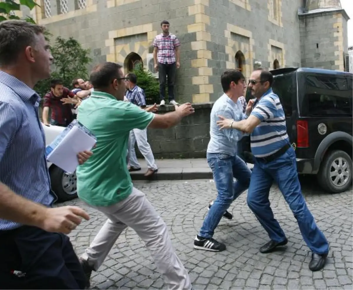 \'Gezi Parkı\' Protestosunda Gerginlik