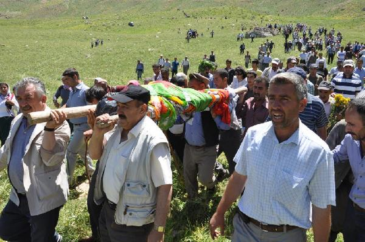 Siirt Çırav Dağı\'nda 5 PKK\'lı Cesedi Bulundu