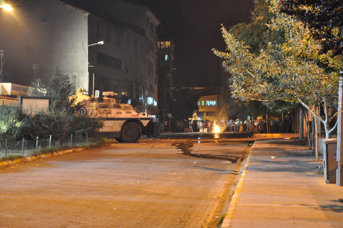 Tunceli\'de Protestolar Sürüyor