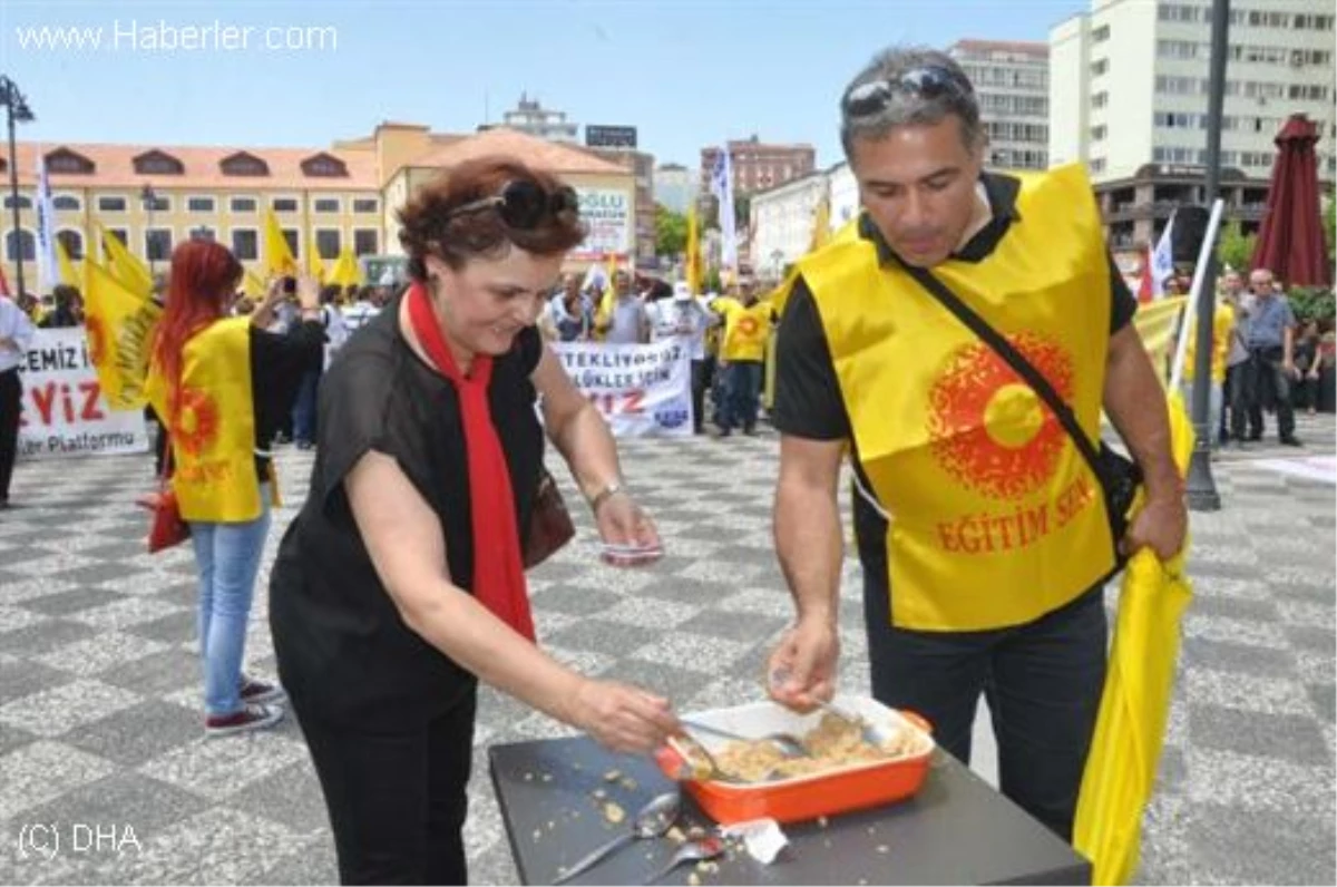 Un Helvalı Gezi Parkı Eylemi
