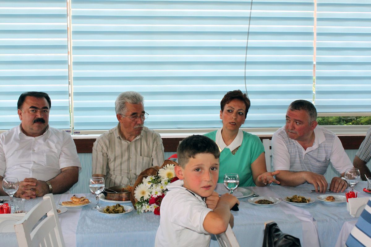 35 Yıl Sonra Yemekte Buluştular