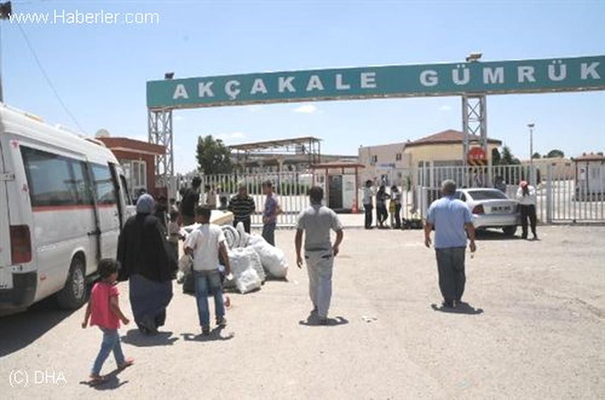 Akçakale Gümrük Kapısı\'nın Yeniden Açılması