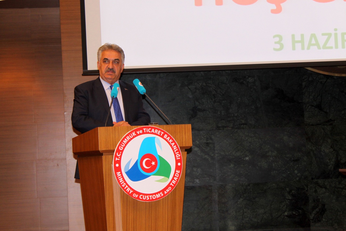 "Akçakale Gümrük Kapısı Yeniden Hizmete Açıldı"