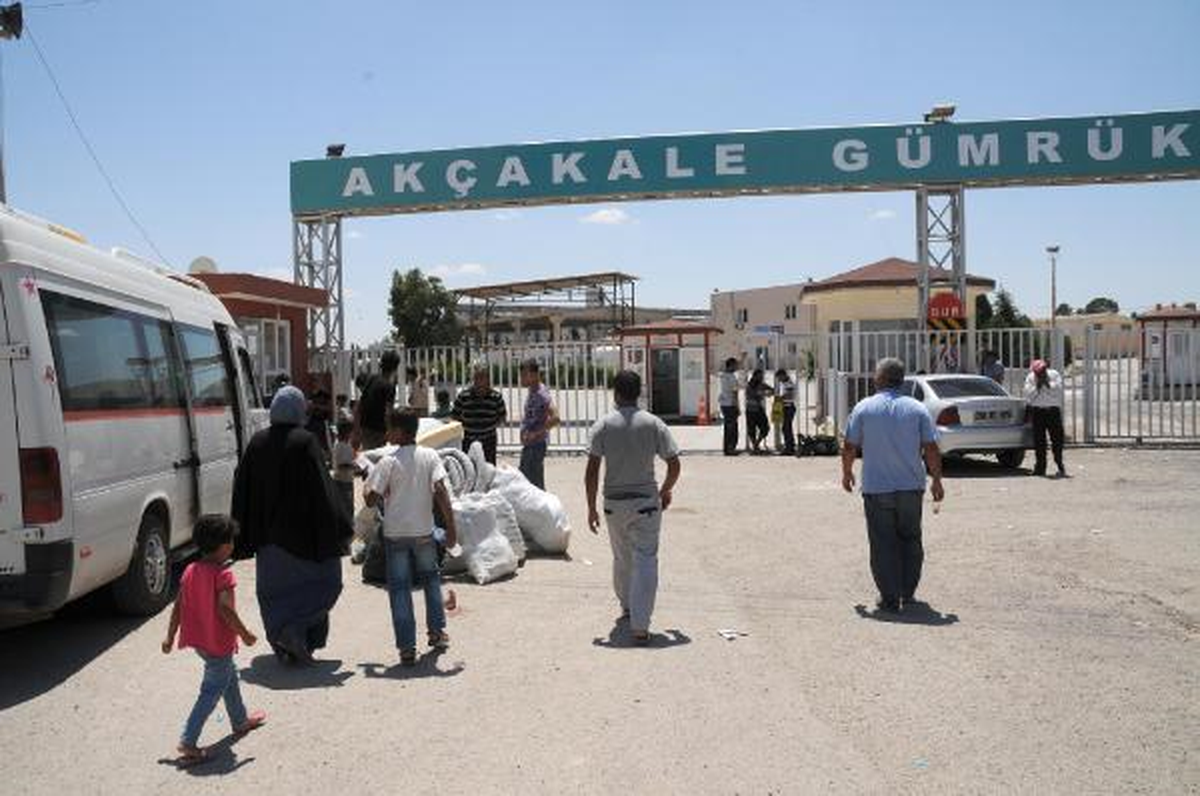 Akçakale Gümrük Kapısı Yeniden Hizmete Açıldı