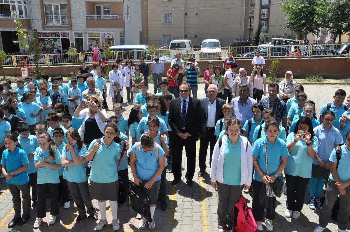 Atık Yağ Toplayan Öğrenciler Ödüllendirildi