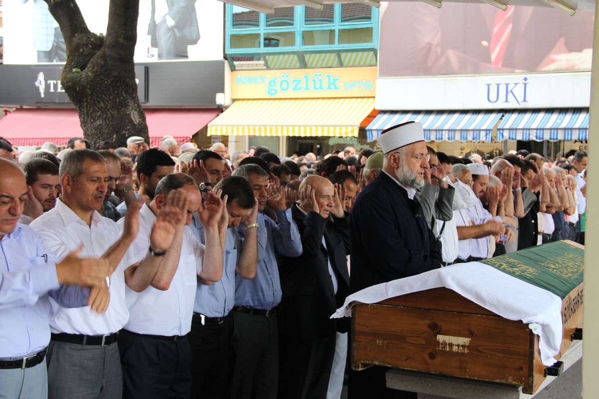 Bahtiyar Atan Son Yolculuğuna Uğurlandı