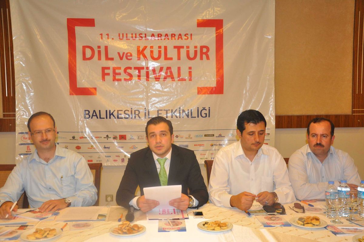 Balıkesir\'de Türkçe Olimpiyatları Yapılacak