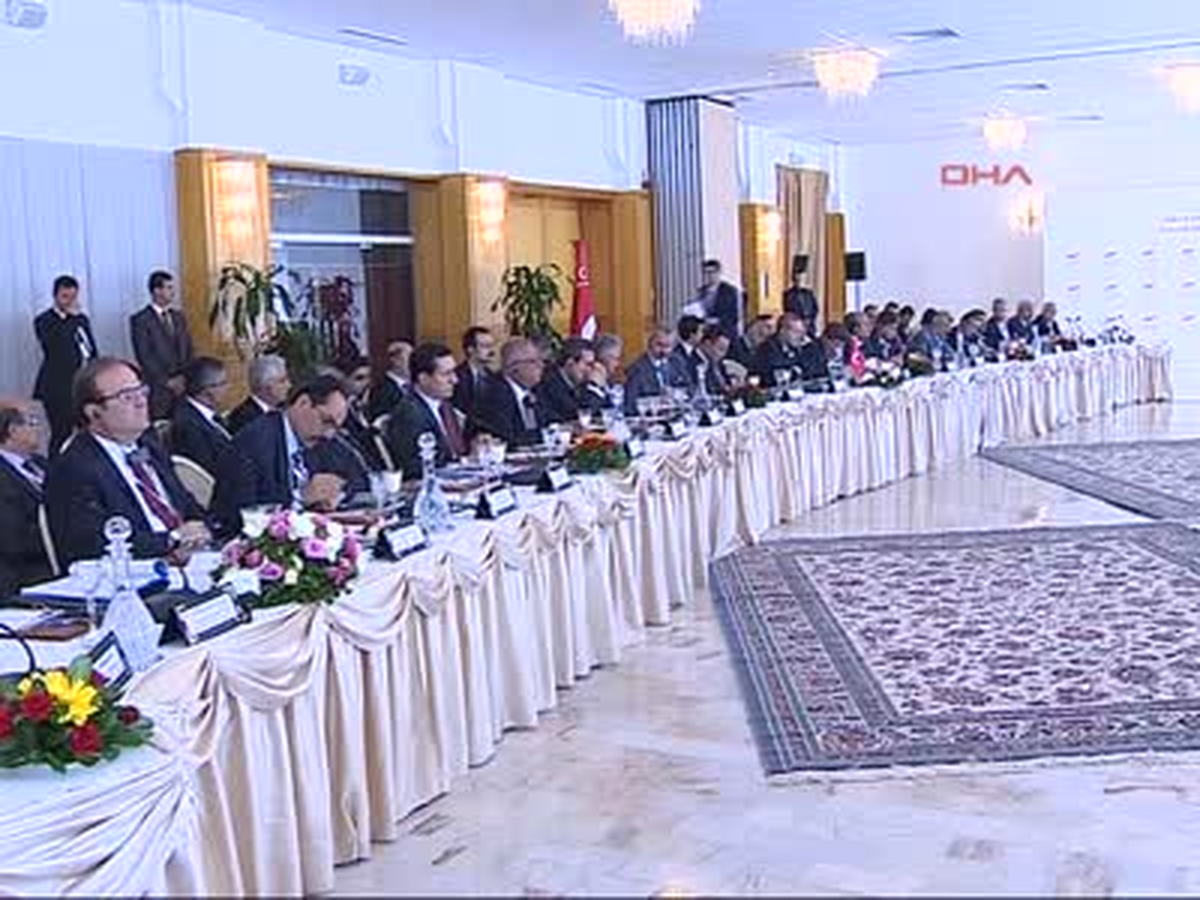 Başbakan Erdoğan Tunus\'ta