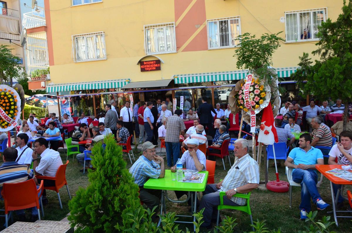 Başkan Ergün Optimus Kafe\'yi Açtı