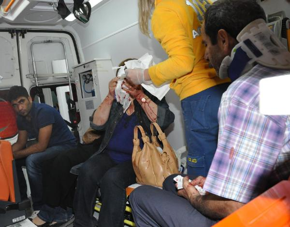 Bursa da Otobüs Kazası : 1 Ölü 16 Yaralı