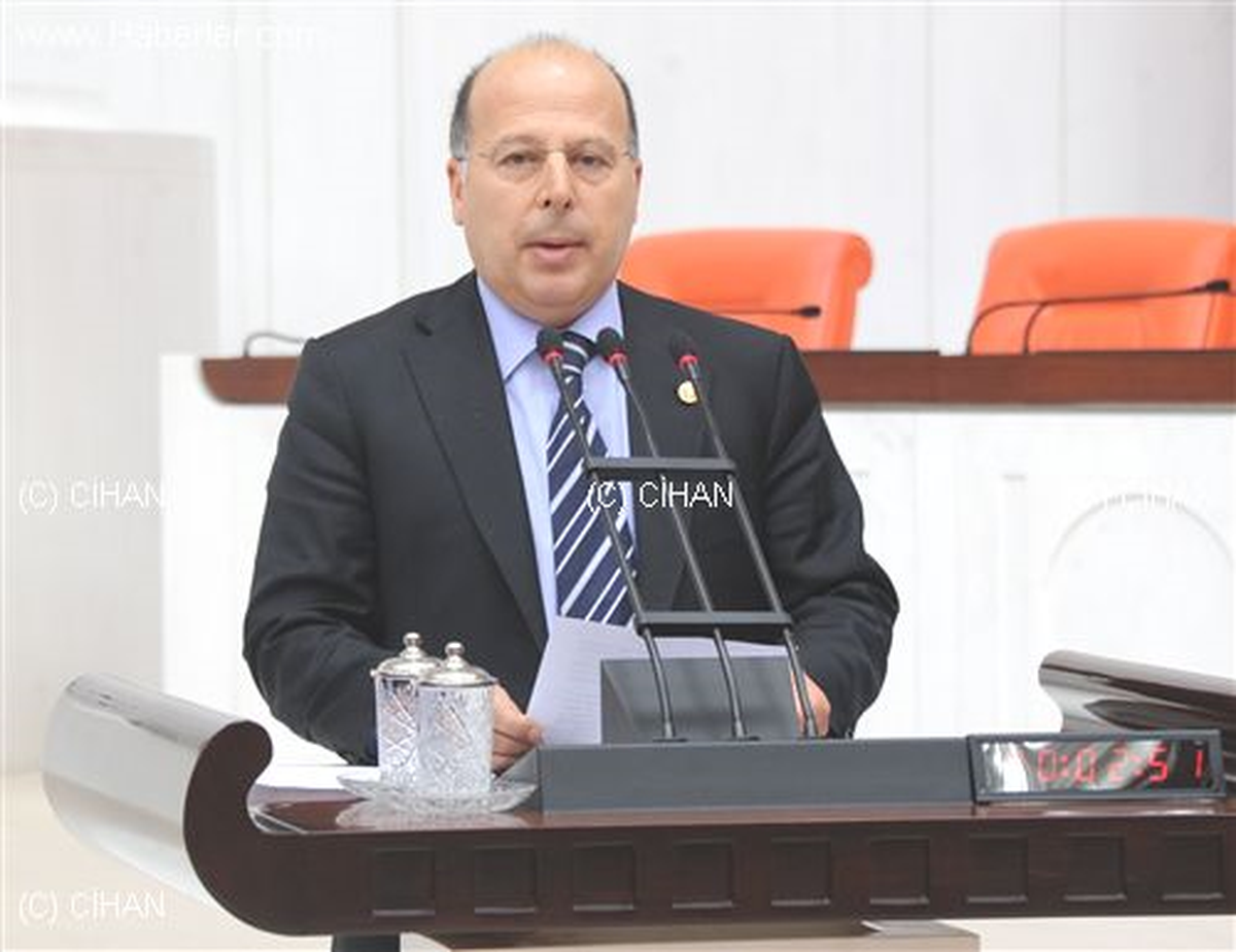 CHP\'li Demirçalı\'dan "Kalaşnikof" Sorusu