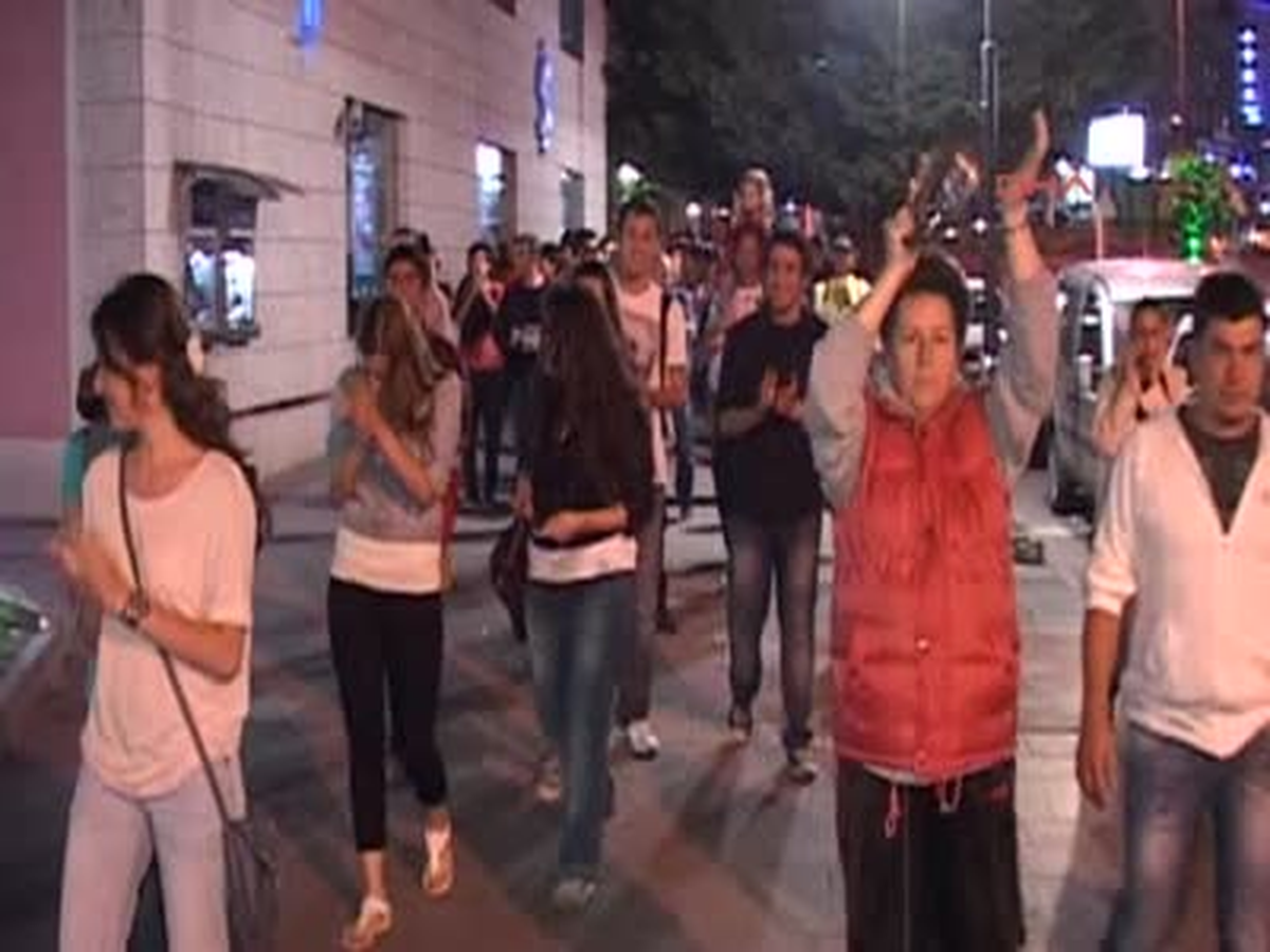 Ereğli Gezi Parkı Eyleminde Simit Dağıtıldı