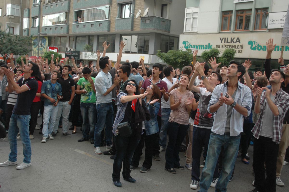 Gebze\'de Eylemlerde Ölen Abdullah Cömert İçin Yürüyüş Yapıldı