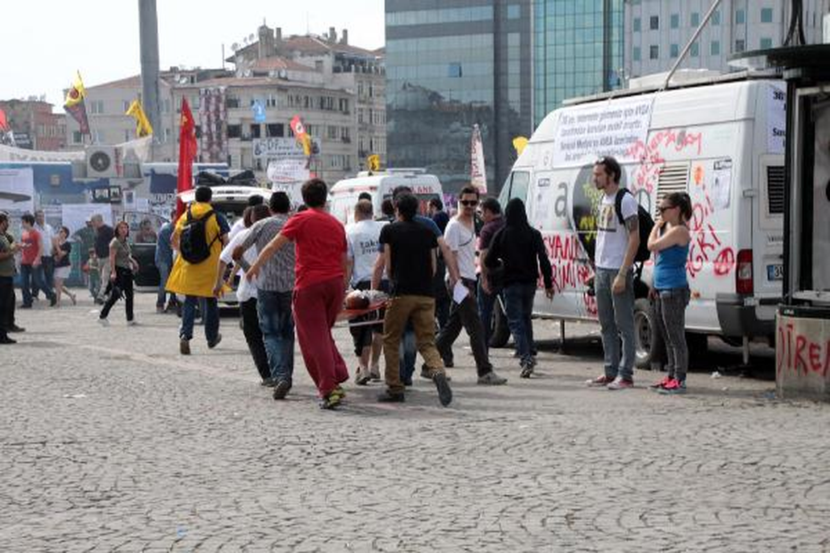 Gezi Parkı\'nda Seyyar Ambulans