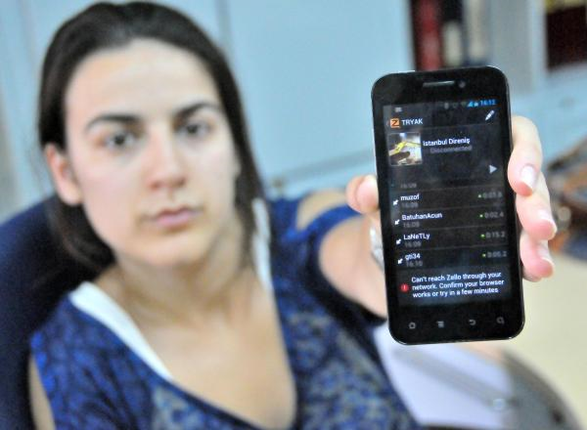 Göstericilerin Yeni Haberleşme Gözdesi: Zello