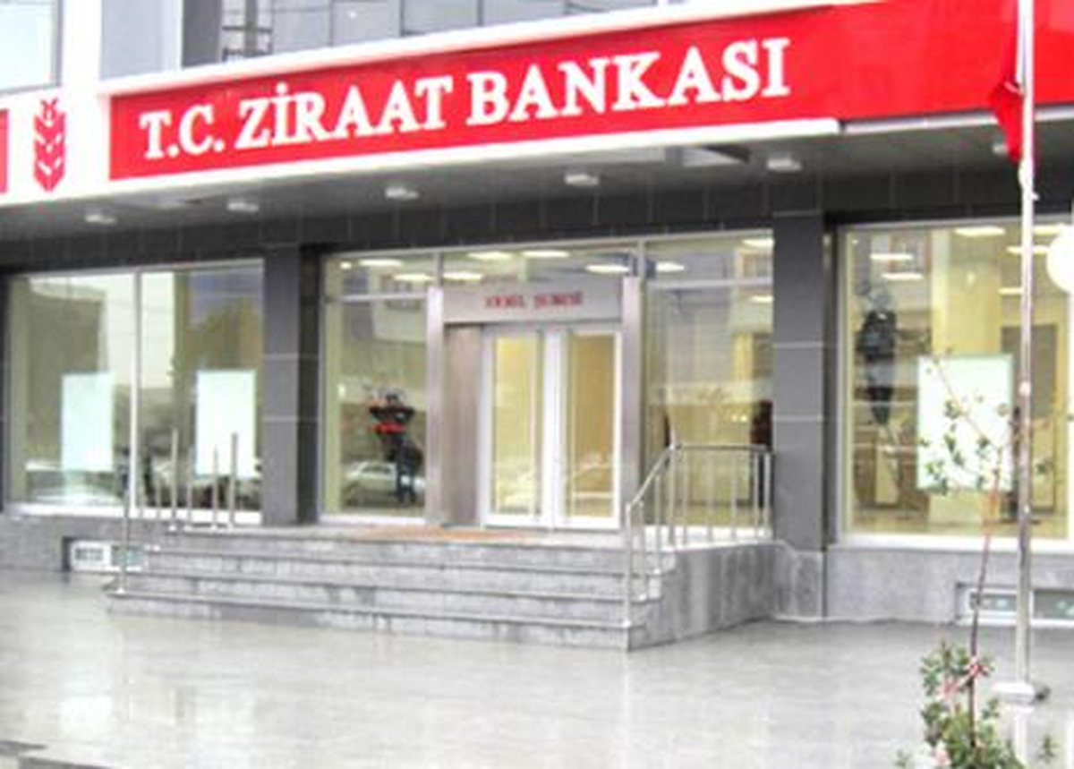 Halkbank, Ziraat\'tan Bileşim\'i Satın Alıyor