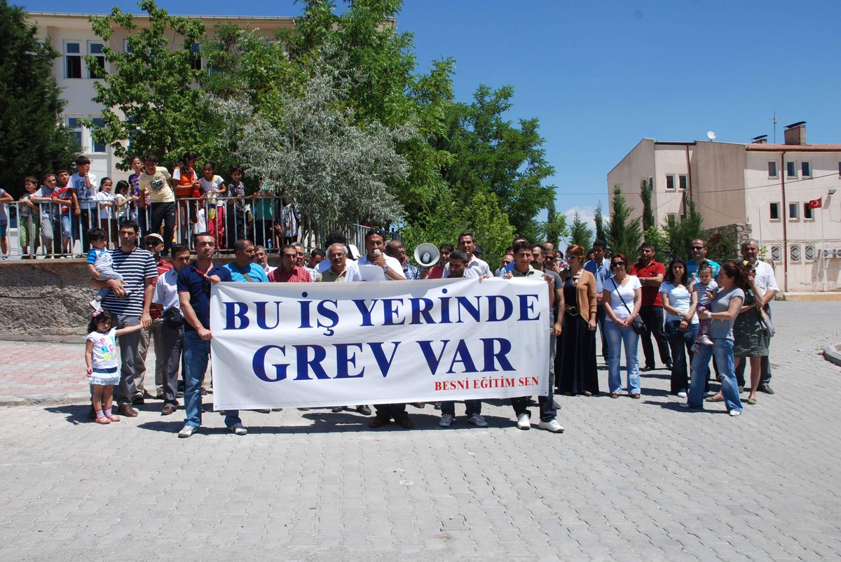 Kesk Üyeleri Besni\'de Grev Başlattı