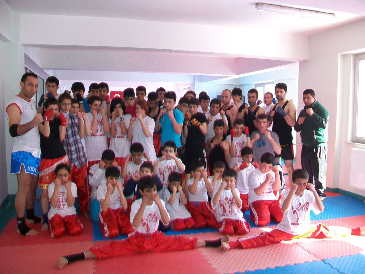 Kick Boks İl Birinciliği Maçları Yapıldı