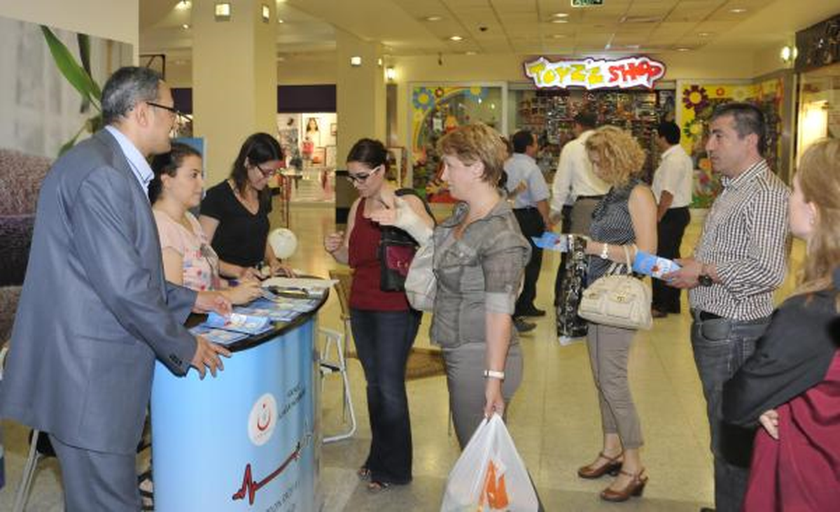 Kocaeli\'de Organ Bağışı Standı Açıldı