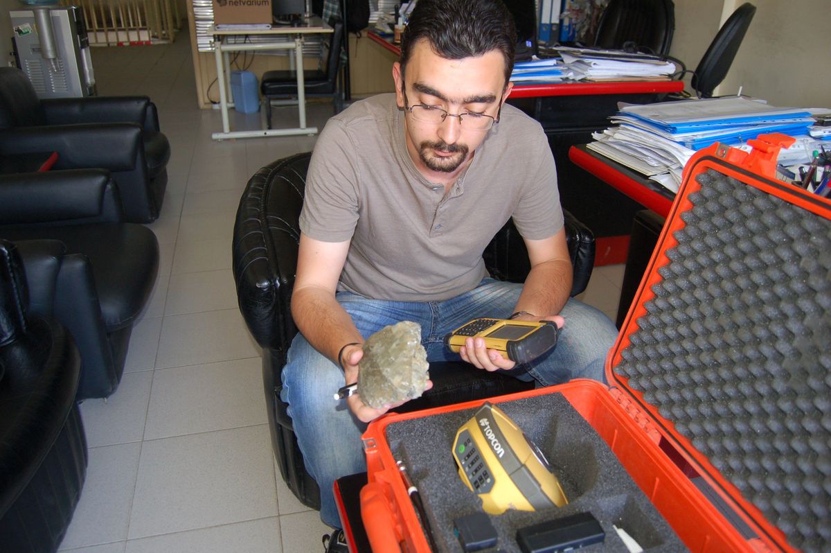 Lapseki İlçesinde Jips Minerali Bulundu