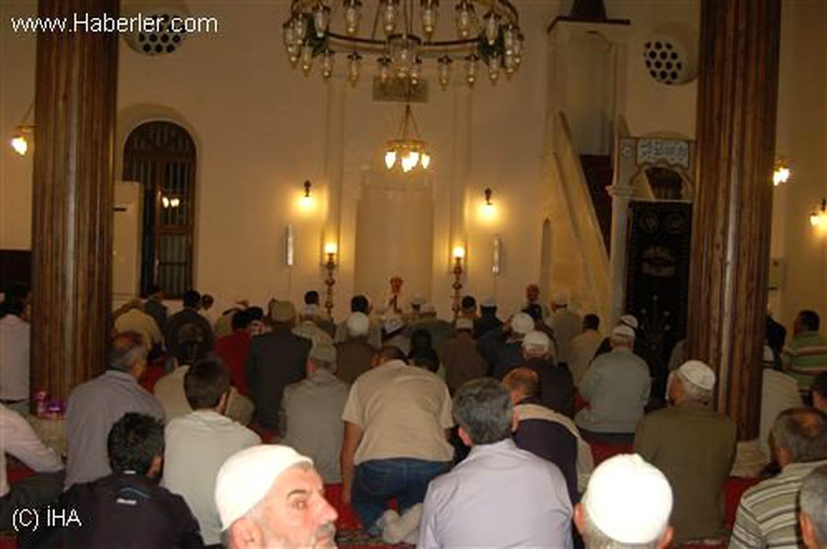 Miraç Kandili Kutlandı
