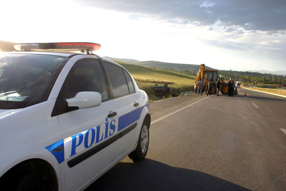 Sivas\'ta Trafik Kazası: 1 Ölü, 4 Yaralı