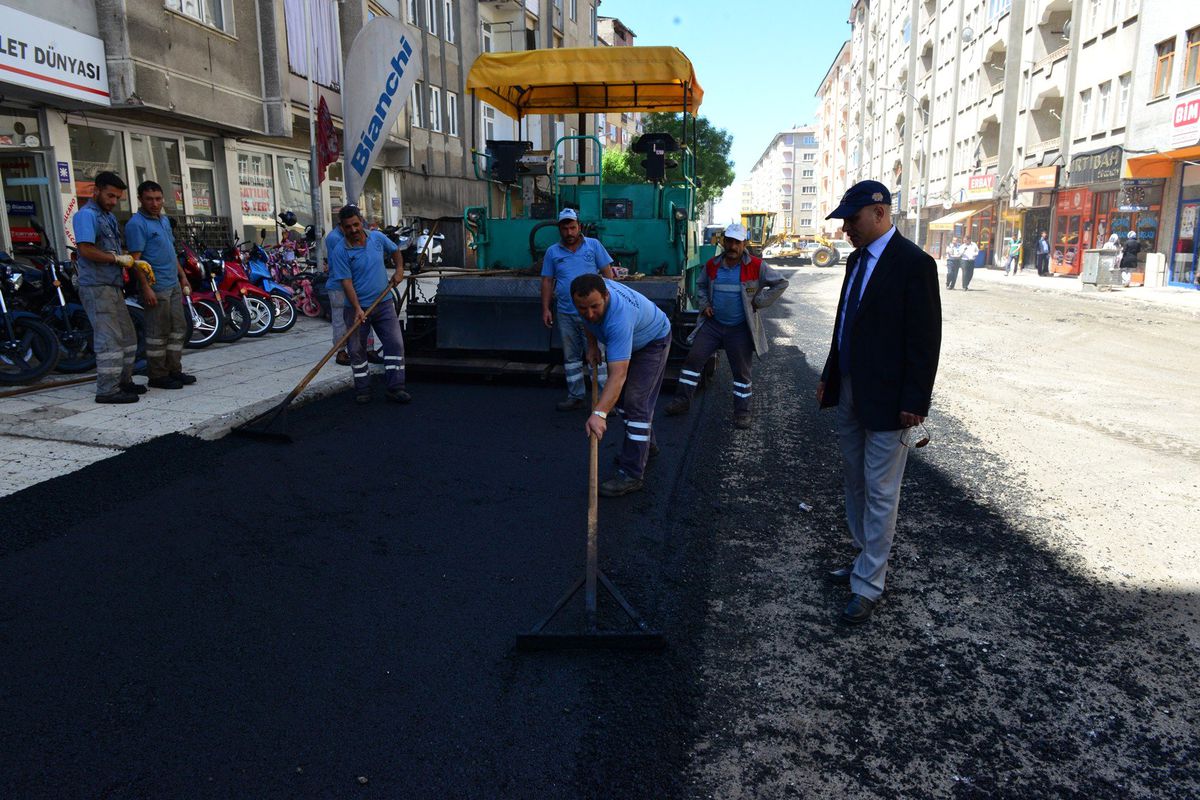 Yakutiye, 2 Ay İçerisinde Asfaltsız Sokak Bırakmayacak