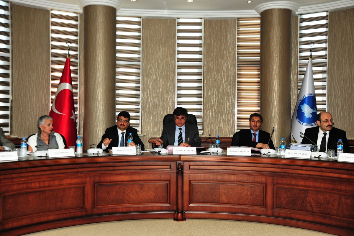 YÖK Başkanı Çetinsaya Van\'da