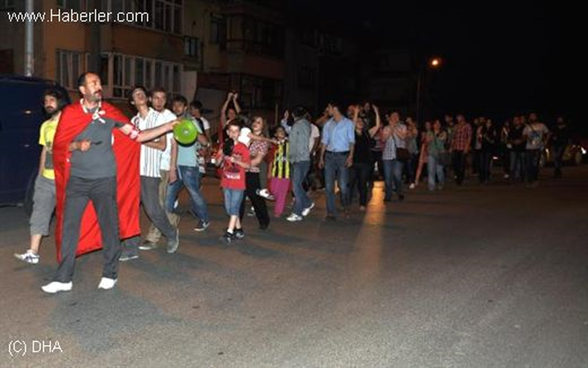 Zonguldak\'ta Gezi Parkı Eylemlerine Destek Yürüyüşü