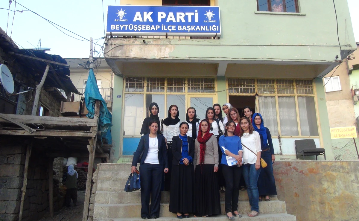 AK Parti Şırnak Kadın Kolları\'ndan Beytüşşebap\'a Ziyaret