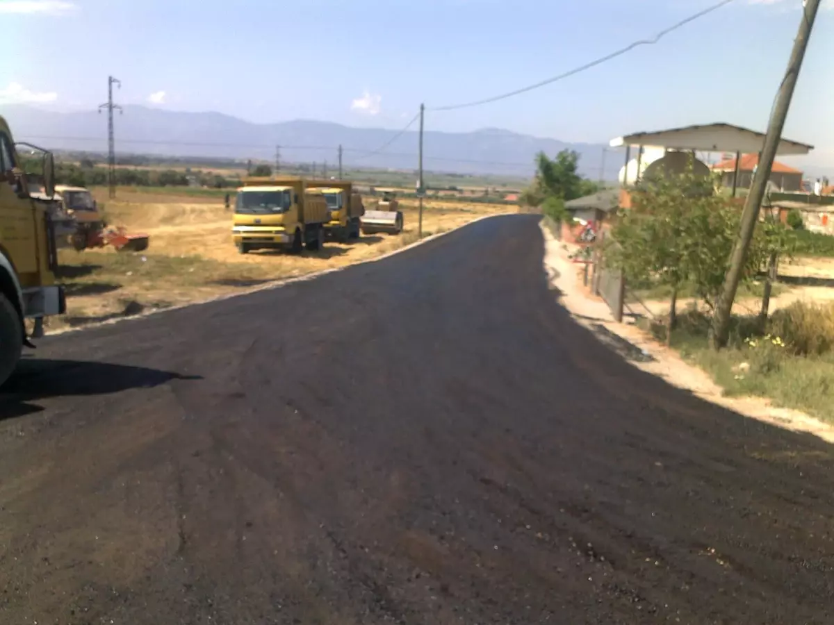 Akyeniköy-Balat Yolu Asfaltlandı