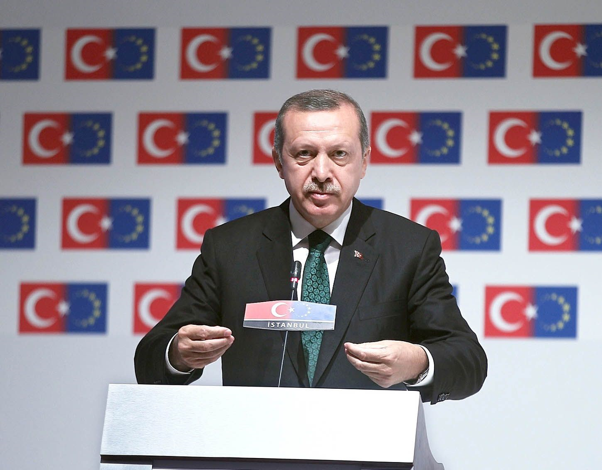 Başbakan Erdoğan\'dan AB\'ye Eleştiri