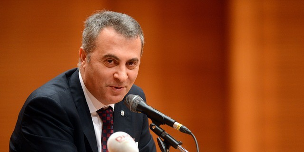 Beşiktaş Kulübü Başkanı Fikret Orman, İzmir\'de Kongre Üyeleriyle Bir Araya Geldi