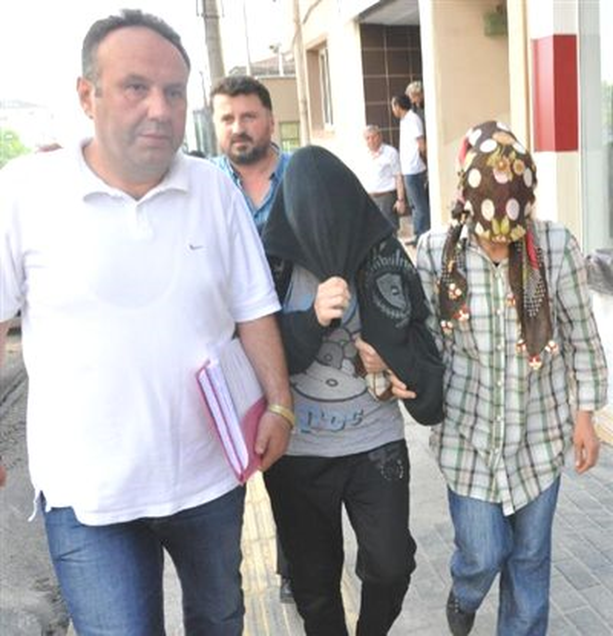 Bursa\'da Evlilik Dışı İlişkiden Doğan Bebeğin Öldürüldüğü İddiası