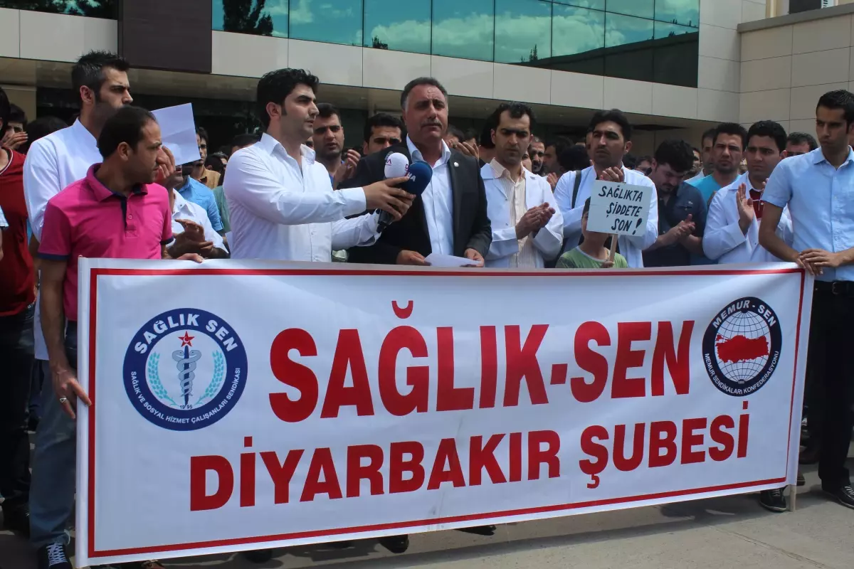 Diyarbakır\'da Doktorun Darp Edildiği İddiası