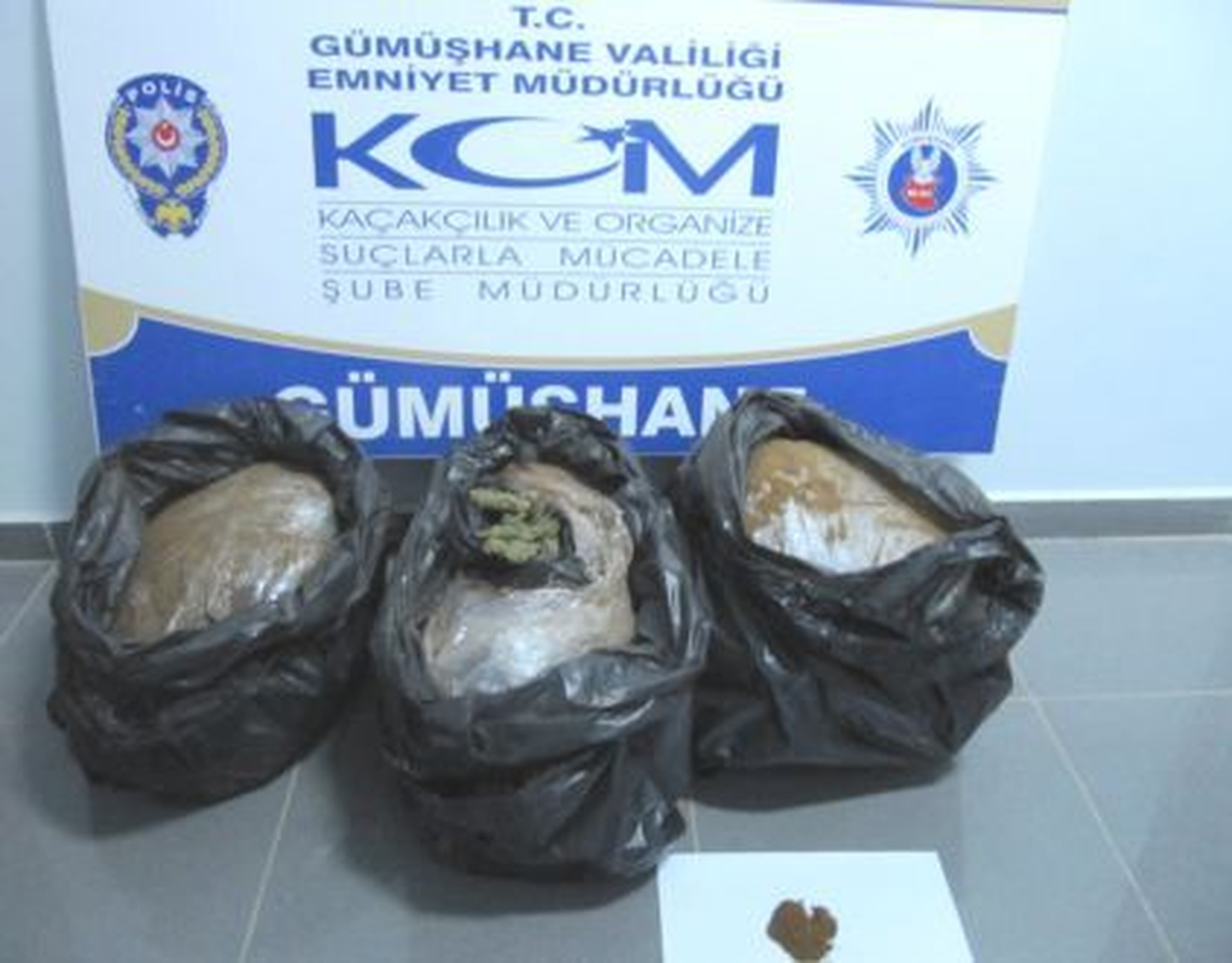 Gümüşhane ve İstanbul\'da "Şafak" Operasyonu