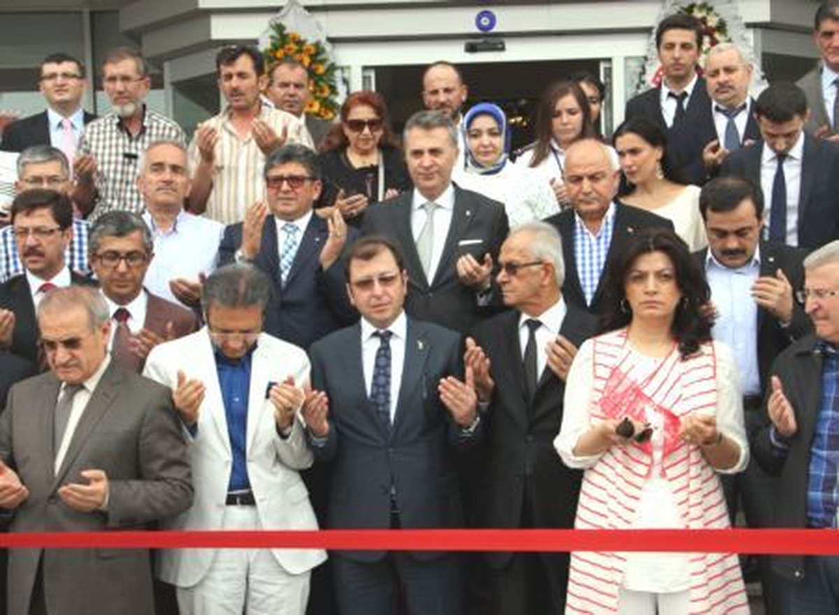Konya\'da "Çelik Bellona" Mağazası Açıldı