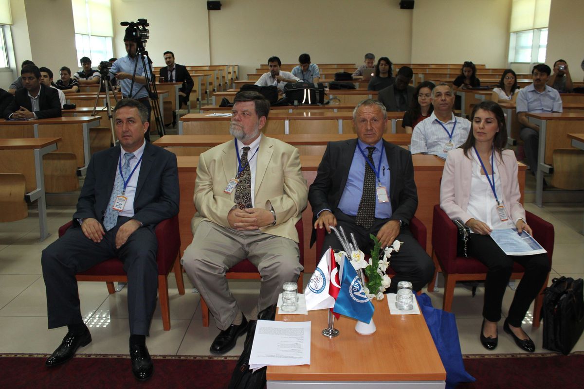 Konya\'da Uluslararası Bilişim Konferansı Başladı