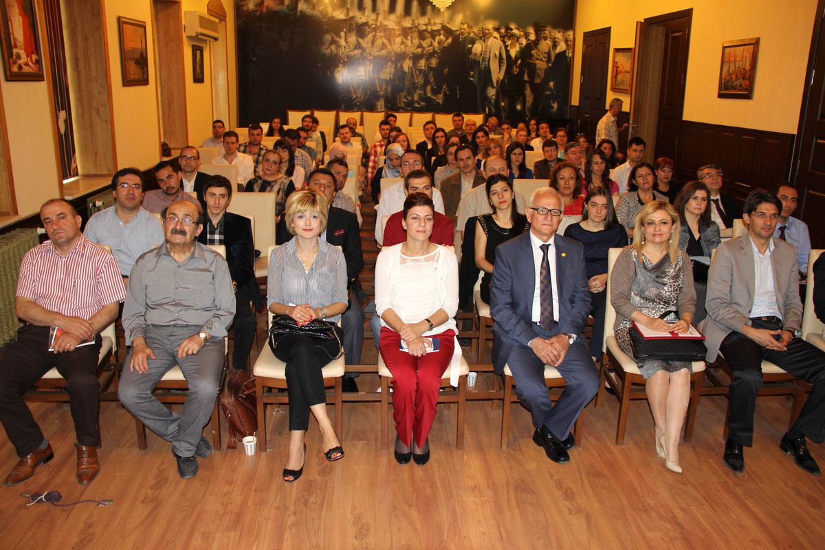 Samsun Barosu\'ndan Konferans