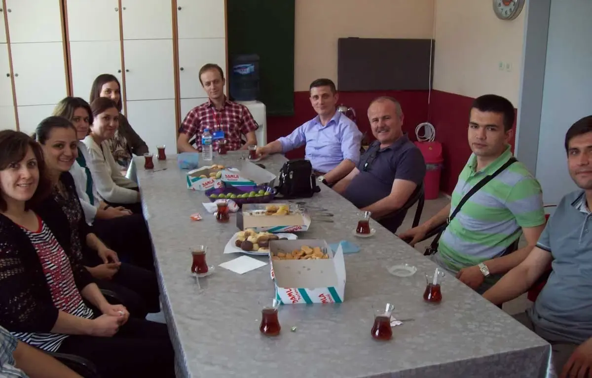 Sofular İlk ve Ortaokulu\'ndan Demirci\'deki Okullara Ziyaret