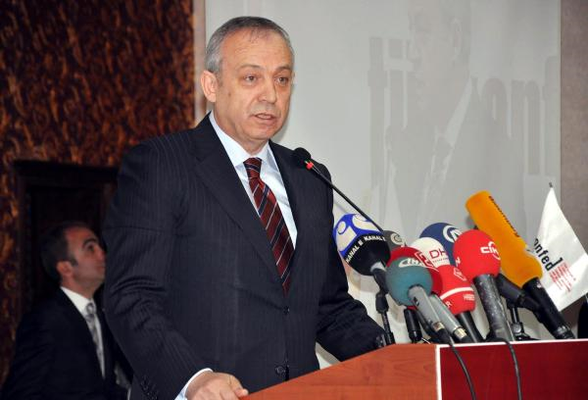 TÜSİAD Başkanı: Gençlerin Demokrasi Refleksi
