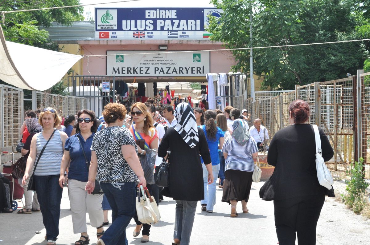 Ulus Pazarı Sıcak Dinlemiyor
