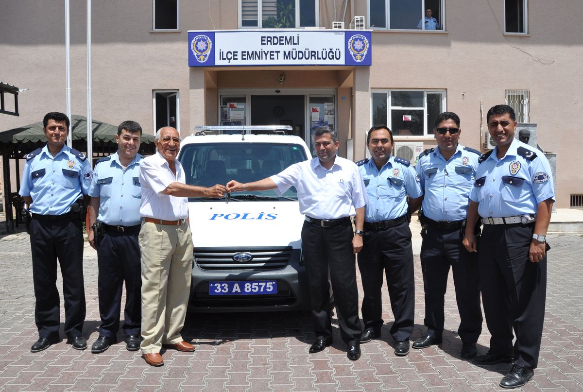 Vatandaş Desteği Polisi Güçlendiriyor