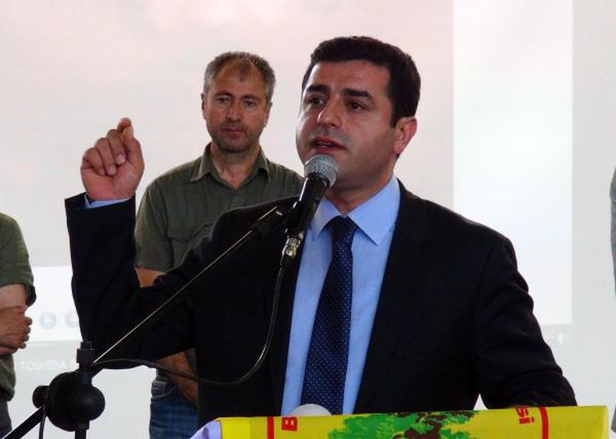 'Öcalan İle Görüşmemek Hatta'