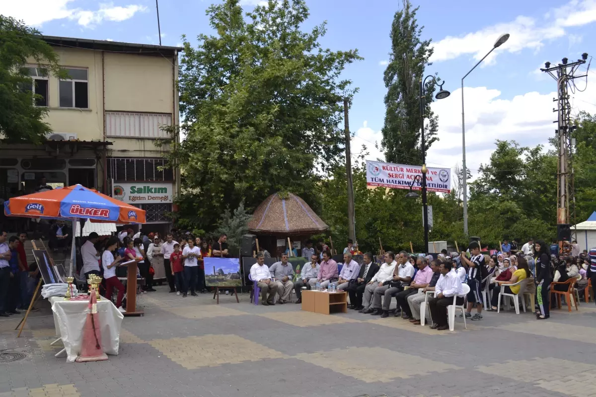 Konak Kültür Merkezi ve Sergi Açılışı Yapıldı