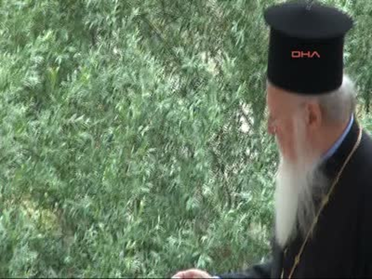 Nevşehir Bartholomeos Ürgüp\'teki Köyde Öğle Yemeği Yedi Bartholomeos Ürgüp\'teki Köyde Öğle Yemeği...