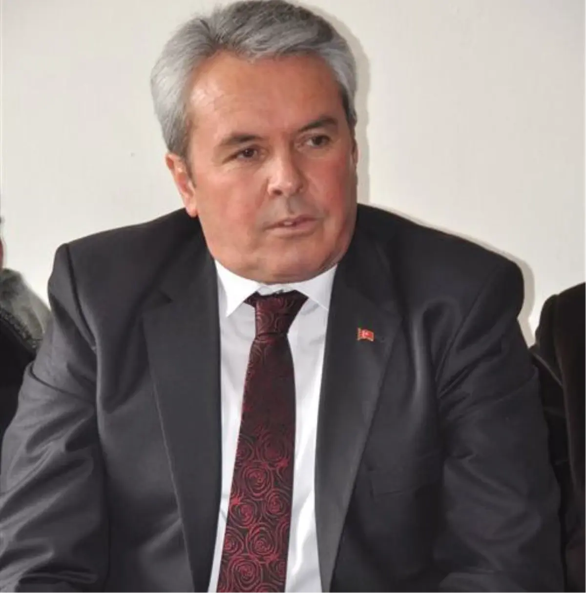 'Üç Hilal Gölbaşı'nda Dalgalanmaya Devam Edecek'